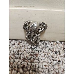 Vintage Silver Tone Large‎ Elephant Brooch